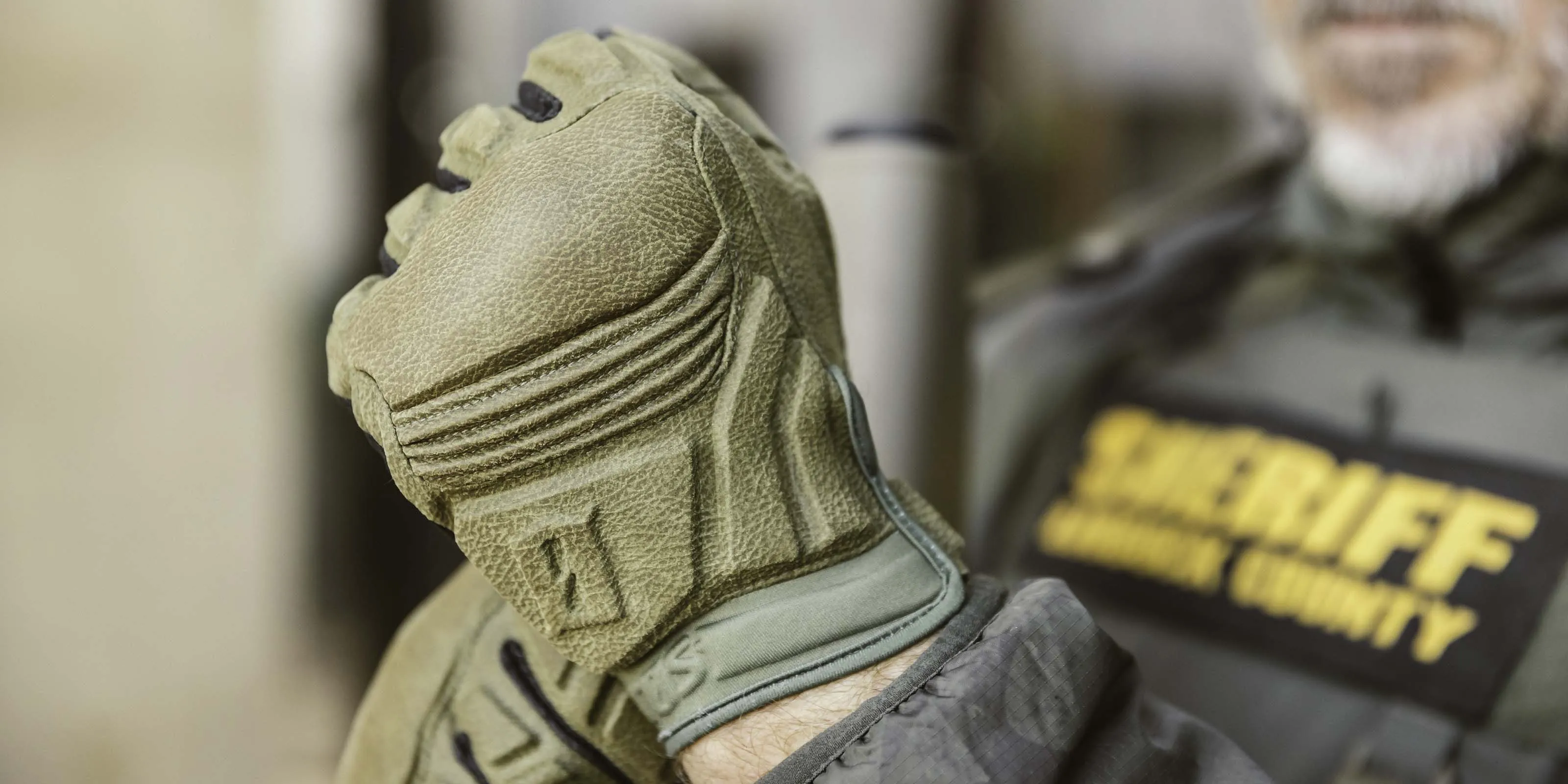 LEO Riot Glove